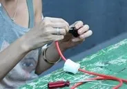 Як ми зробили лампу з макулатури Маша
