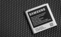 Камера та смартфон в одному корпусі перший погляд на Samsung Galaxy S4 Zoom камера