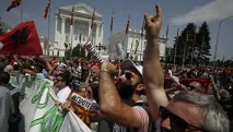 Коллінз за співпрацю з Україною на Македонію чекає урок демократії - РИА Новости україною