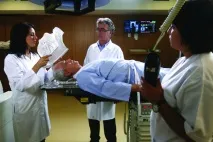 Коли шанс дають лише закордонні лікарі, як турецька клініка лікує українських пацієнтів, які страждають від лише