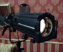 Лінзи Френеля та спот-насадки Broncolor