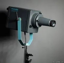 Лінзи Френеля та спот-насадки Broncolor