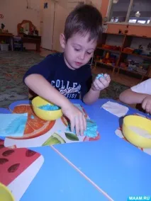 Майстер-клас «Папір із макулатури» дітьми