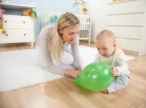 Розвиток дитини ігри та заняття для немовляти ігри