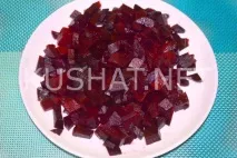 Салат з буряка з яблуком, сиром та кукурудзою яблуком