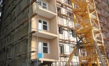 Будівництво будинку у селищі Газовиків відстає від графіка будівництво