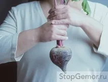 Буряк при геморої лікування свічками, соком соком