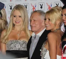 Молода наречена покинула засновника Playboy за 4 дні до весілля молода