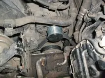 Заміна обгінної муфти генератора для Volkswagen, Шкода та Сеат генератора
