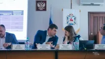 Мешканці Мотмосу проти будівництва нового цеху ВМЗ – Викса в курсі нового