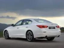 Опис Інфініті Q50 – представника авто преміум-класу опис