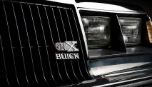 Ваш автомобіль подано, Лорд Вейдер! ” дуже темна історія Buick GNX автомобіль
