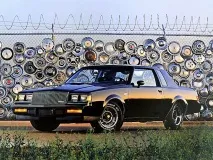 Ваш автомобіль подано, Лорд Вейдер! ” дуже темна історія Buick GNX лорд