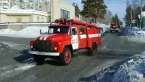 Чому і для чого пожежна машина приїжджає на пожежу без води чого