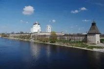 Чому в горах саклі розташовані на схилах, але не в долинах саклі