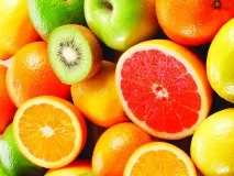 Чому сверблять вуха всередині причини, чим лікувати і що робити чому