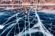 Подорож замерзлим Байкалом, ФОТО НОВИНИ байкалом