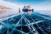 Подорож замерзлим Байкалом, ФОТО НОВИНИ байкалом