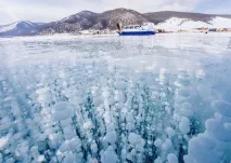 Подорож замерзлим Байкалом, ФОТО НОВИНИ замерзлим