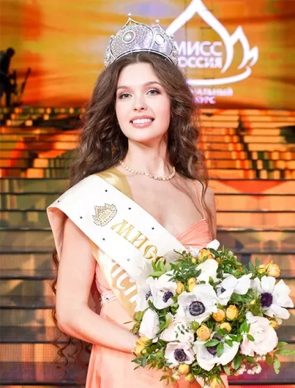 7 Прикладів того, як зганьбилися дівчата на конкурсах краси (краси) 7 Прикладів того, як зганьбилися дівчата на конкурсах краси