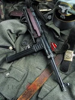 Автомат «шмайсер» - зброя східного походу (походу) Автомат «шмайсер» - зброя східного походу