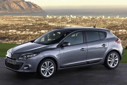 Автомобілі renault, яка модель краще
