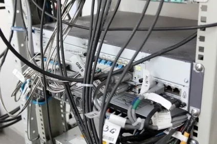 Базові основи оператора, або як організовується робота стільникового зв'язку (мережа) Базові основи оператора, або як організовується робота стільникового зв'язку
