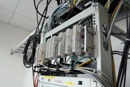 Базові основи оператора, або як організовується робота стільникового зв'язку (БС) Базові основи оператора, або як організовується робота стільникового зв'язку