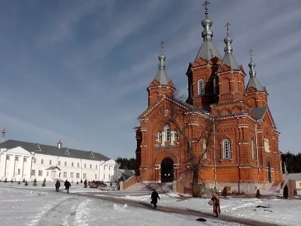 Богородице-Тихоновський монастир маршрути, координати, опис, як дістатися на автомобілі і (Олексій Федорович Викулин) Богородице-Тихоновський монастир маршрути, координати, опис, як дістатися на автомобілі і