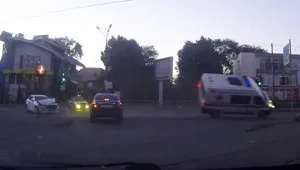 Що може об'єднати двох незнайомих жінок (двох) Що може об'єднати двох незнайомих жінок