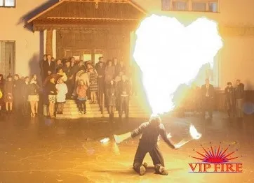 Що таке фаєр шоу історія появи і пріменіна в москві (фаєр шоу) Що таке фаєр шоу історія появи і пріменіна в москві