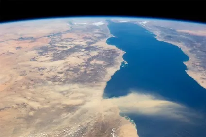 Що видно на землі з космосу - топоманія (наша планета) Що видно на землі з космосу - топоманія