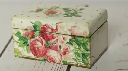 Декупаж своїми руками прикраса письмового столика (майстер-клас) (декупаж) Декупаж своїми руками прикраса письмового столика (майстер-клас)