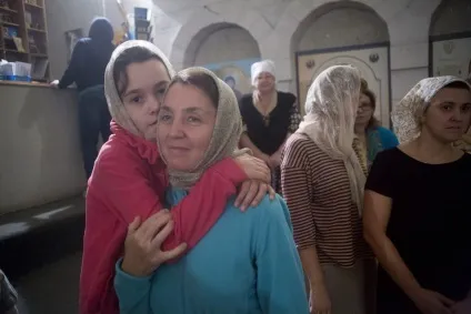 Діти під покровом