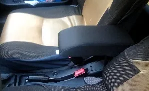 Для чого потрібен підлокітник в машину (які) Для чого потрібен підлокітник в машину