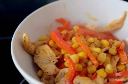 Домашня пита з куркою - покроковий рецепт з фото на (страви) Домашня пита з куркою - покроковий рецепт з фото на