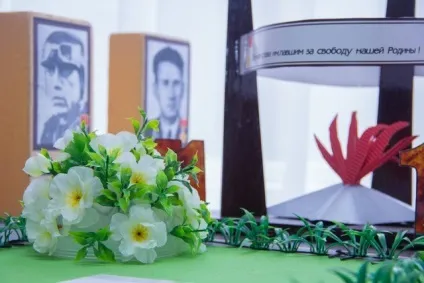 Для тих, хто не був на виставці