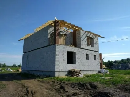 Будинок з газобетону, звіт про сімейний капбудівництві, сибірське домоволодіння (було прийнято рішення) Будинок з газобетону, звіт про сімейний капбудівництві, сибірське домоволодіння