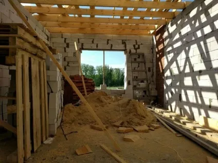 Будинок з газобетону, звіт про сімейний капбудівництві, сибірське домоволодіння (було прийнято рішення) Будинок з газобетону, звіт про сімейний капбудівництві, сибірське домоволодіння