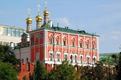 Палаци московського кремля список, опис, фото (палаци) Палаци московського кремля список, опис, фото