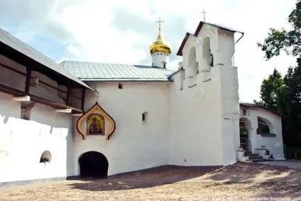 Пам'ятки псковської області які цікаві і гарні місця подивитися (цікаві) Пам'ятки псковської області які цікаві і гарні місця подивитися