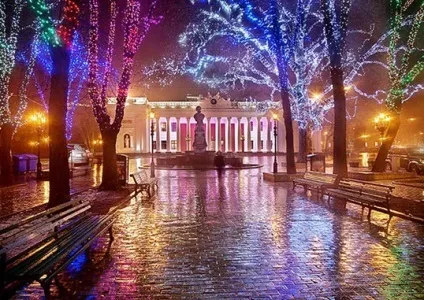 Пам'ятки Одеси що містить в собі - перлина біля моря (моря) Пам'ятки Одеси що містить в собі - перлина біля моря
