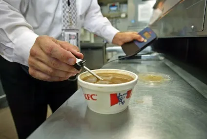 Цю їжу ніколи не можна замовляти в starbucks, kfc і mcdonald - s! (Замовляти) Цю їжу ніколи не можна замовляти в starbucks, kfc і mcdonald - s!