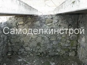 Фундамент з каменю з мінімальними витратами своїми руками