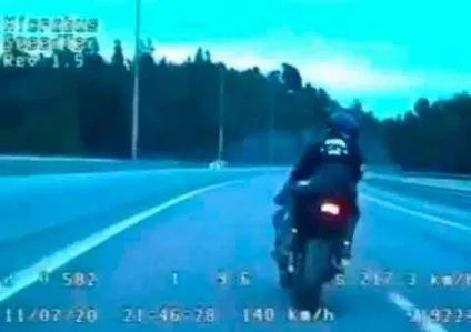 Чи має право ДПС гнатися за мотоциклом, чи можуть гибдд переслідувати мотоцикліста