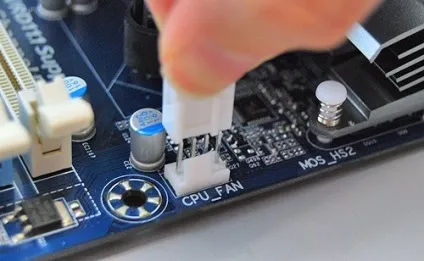 Виправлення помилки cpu fan error! Press f1 to resume (помилки) Виправлення помилки cpu fan error! Press f1 to resume