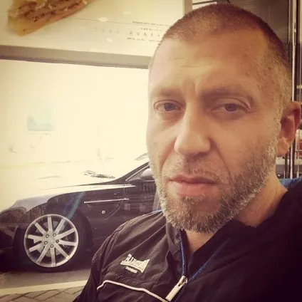 Відомий український репер серега, схуднувши і накачавшись, змінився до невпізнання, умкра (seryoga) Відомий український репер серега, схуднувши і накачавшись, змінився до невпізнання, умкра
