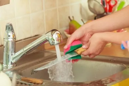 Як чистити цибулю і не ридати, позитив - тільки цікаві статті (які викликають сльози) Як чистити цибулю і не ридати, позитив - тільки цікаві статті