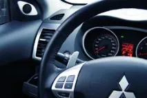 Рівний характер Mitsubishi Outlander - XL характер