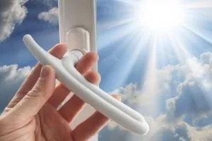 Як полагодити замок на пластикових дверей своїми руками